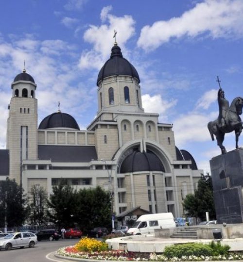 Catedrala_Înălțarea_Domnului_-_Bacău